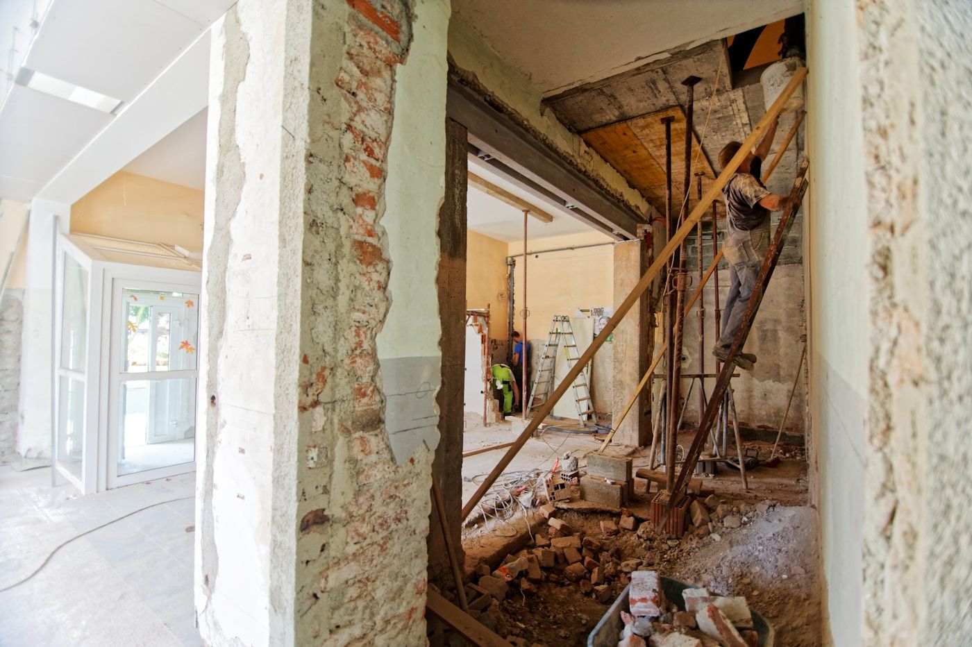 Referenzprojekt — Rückbau und Sanierung